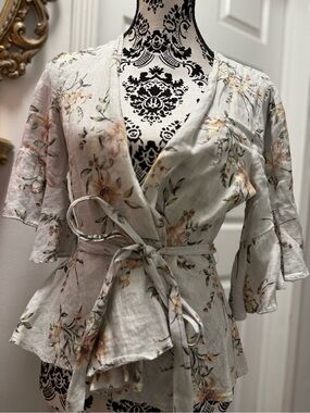 Zara Woman Black and Cream Floral Linen Blouse